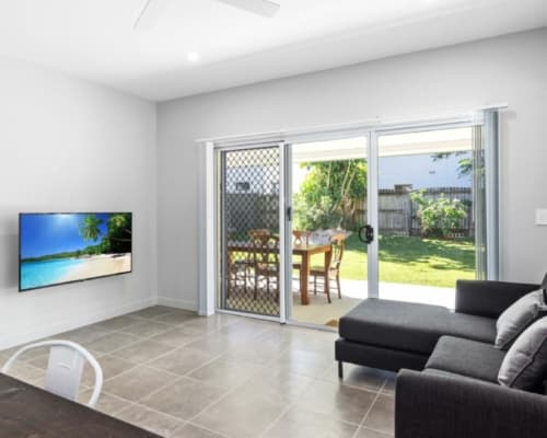 bribie-island-4-bedroom-holiday-accommodation(9)